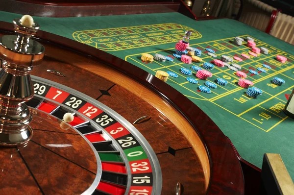 eyang togel platform interface showing sportsbook, live dealer, and slot game options